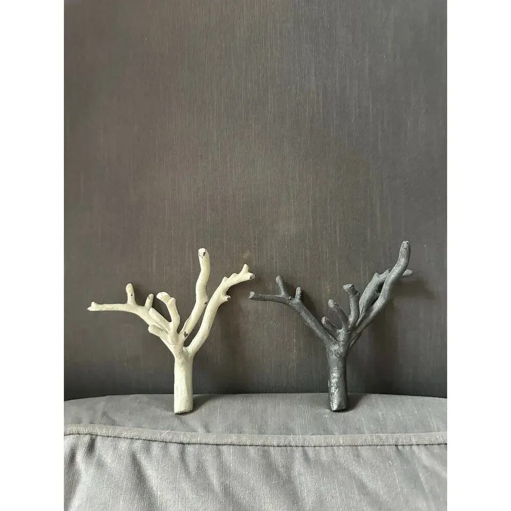 2 Tree Branch Wall Hooks Cast Iron Towel Hat Hanger white gray modern set